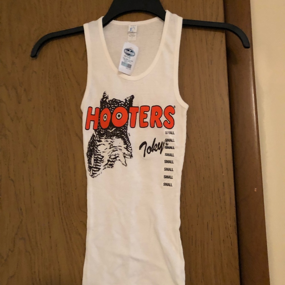 Hooters Tokyo ribbed tank